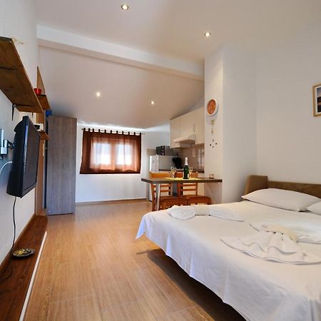Studio Apartment Martin Zadar Eksteriør bilde
