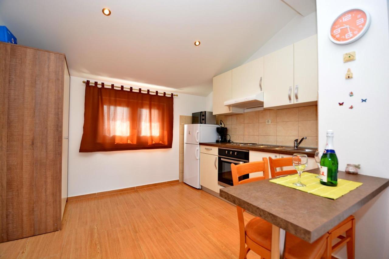 Studio Apartment Martin Zadar Eksteriør bilde